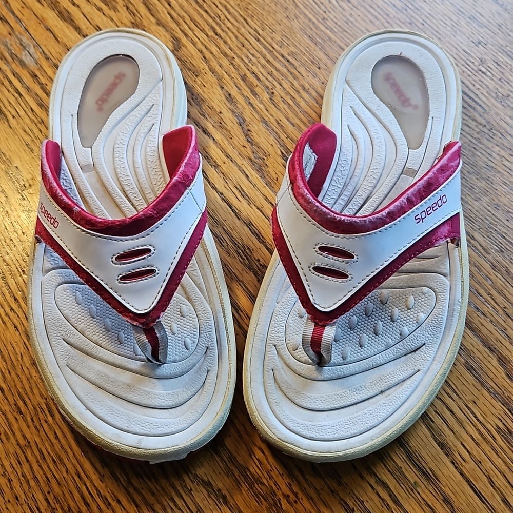 Speedo Women White Pink Sporty Flip Flop Sandals Beach Pool Slides Size 10